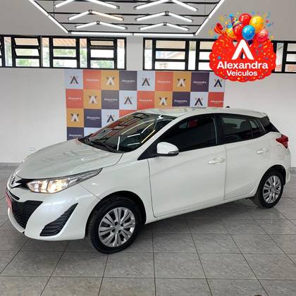 TOYOTA YARIS 1.3 16V FLEX XL LIVE MULTIDRIVE TOYOTA YARIS 1.3 16V FLEX XL LIVE MULTIDRIVE